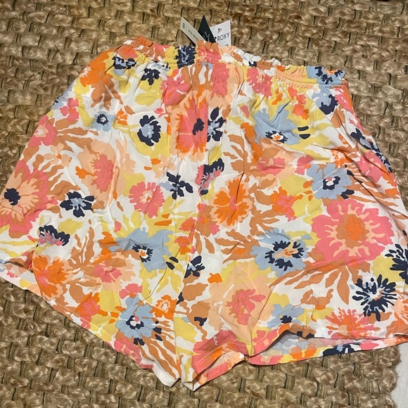 ROXY 🌺 NWT SHORTS XS - Picture 6 of 11